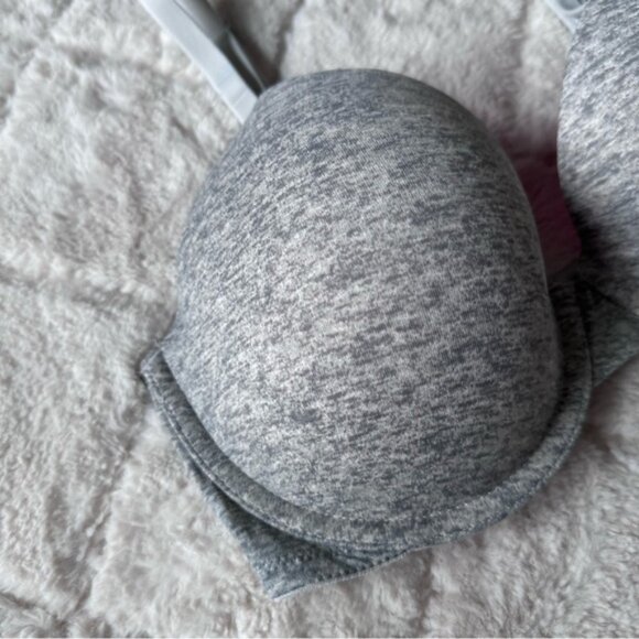 Victoria's Secret PINK | Wear Everywhere T-Shirt Lightly Lined Bra | Size 32DD - Picture 3 of 11